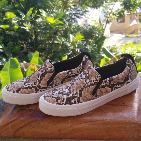 Zara Shoes - Zara Snake Print Sneakers